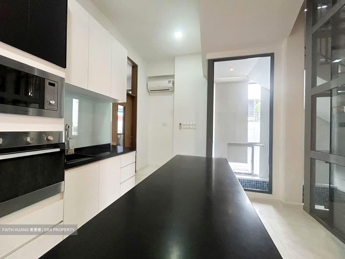 Ponggol Twenty-fourth Avenue (D19), Detached #568874161